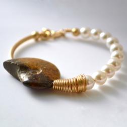 Ammonite-Swarovski Crystal Pearls bracelet